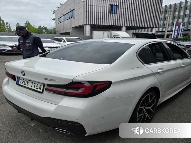 BMW 5 Series (G30) id 4593847 из Кореи 7
