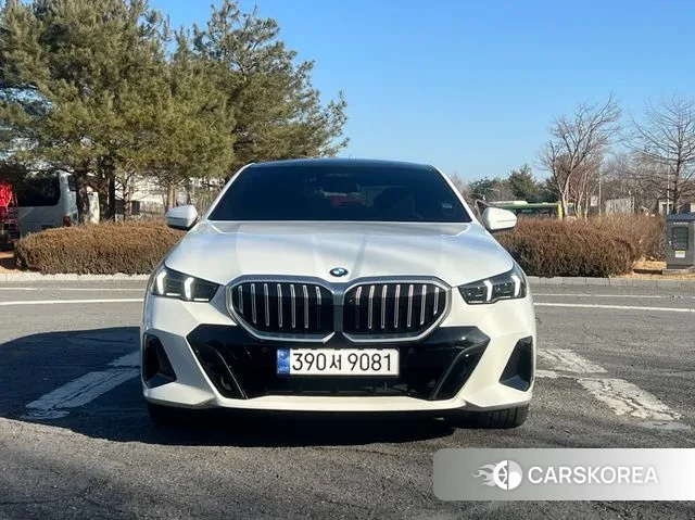 BMW 5 Series (G60) id 3599680 из Кореи 13