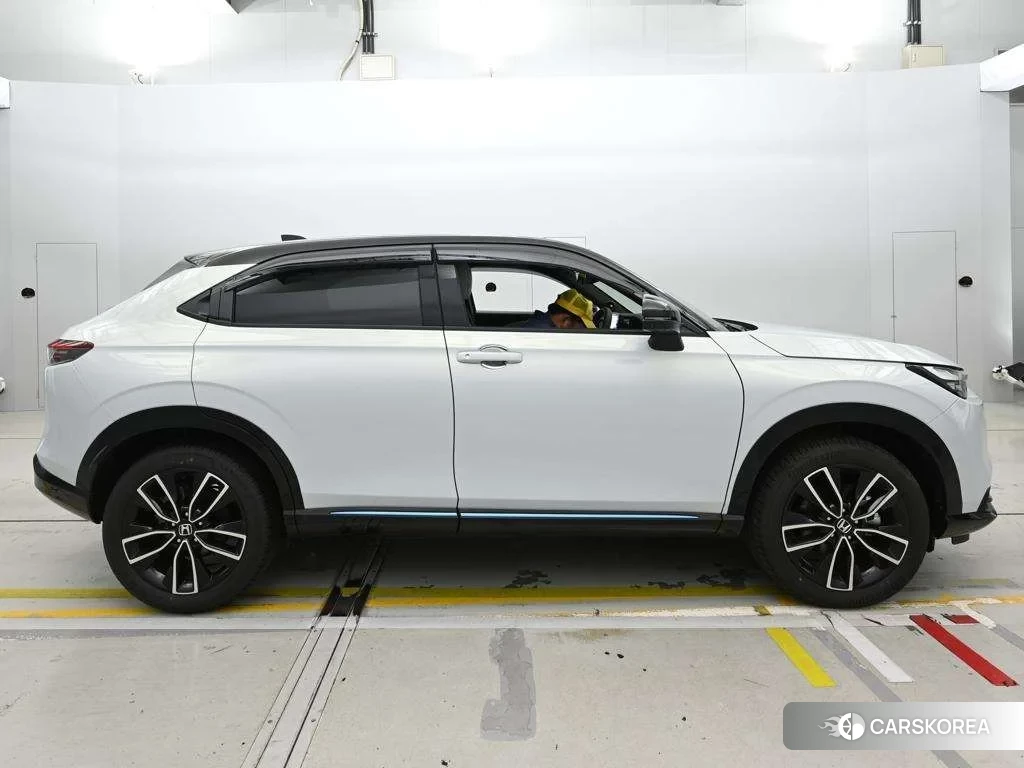 Honda Vezel 2025 из Японии, фото 3