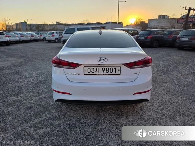 Hyundai Avante AD id 3568753 из Кореи 13