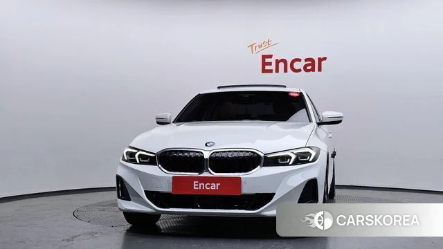 BMW 3 Series (G20) id 4292397 из Кореи 23