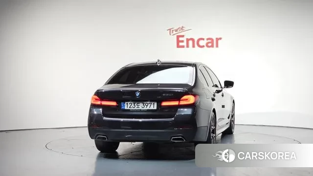 BMW 5 Series (G30) id 3390424 из Кореи 13