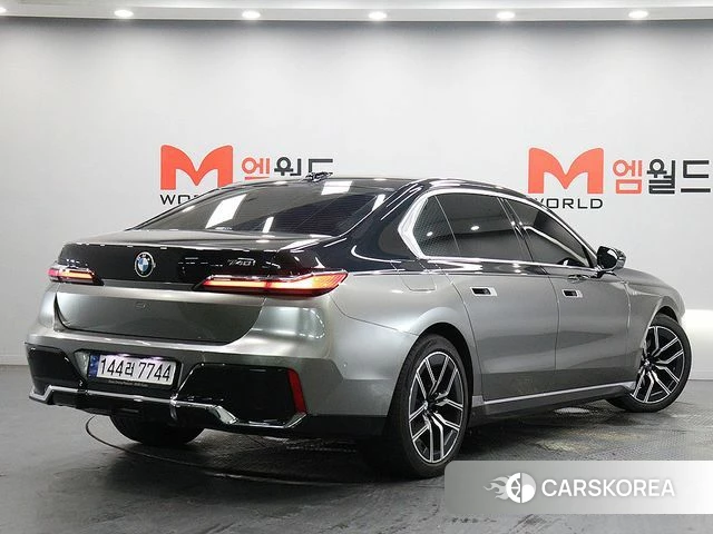 BMW 7 Series (G70) id 4792761 из Кореи 13