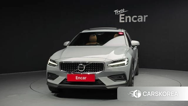 Volvo V60 Cross-Country 2nd Generation id 3921845 из Кореи 13