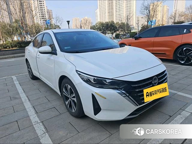 Nissan Xuan Yi 2023 Белый из Китая, фото 3