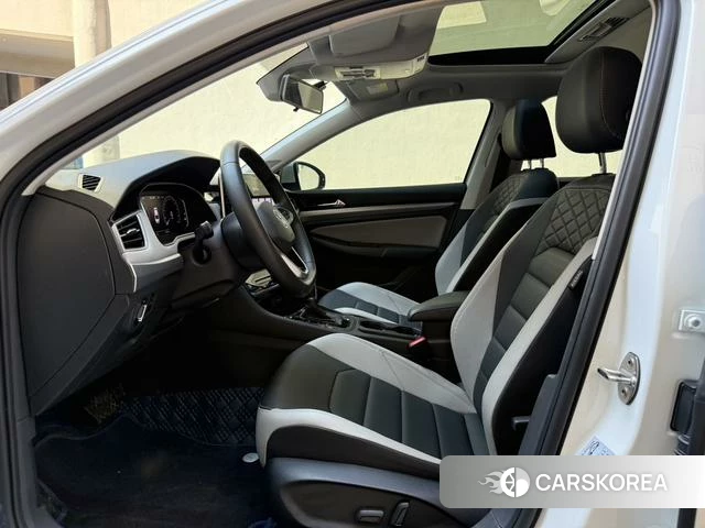 Volkswagen Bora id 4306937 из Китая 19