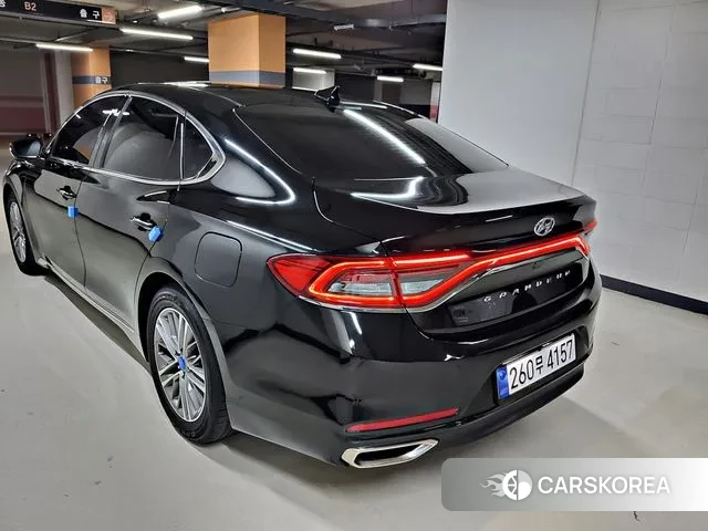 Hyundai Grandeur IG id 3029347 из Кореи 12