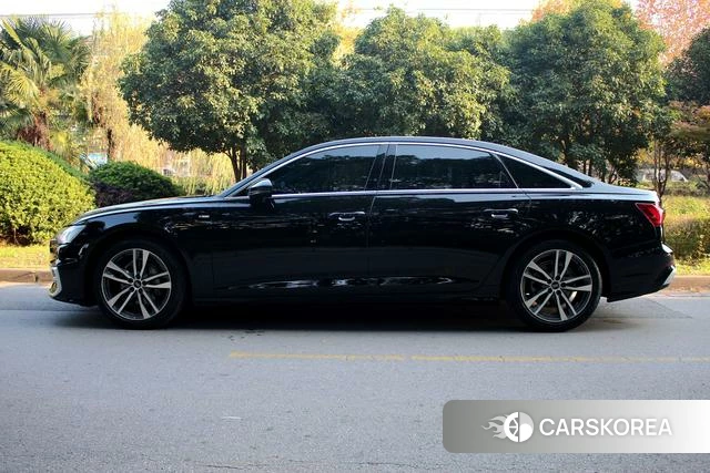 Audi A6L id 4290126 из Китая 11