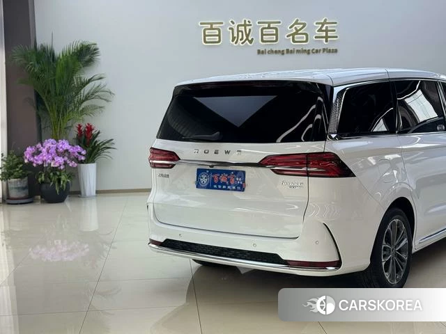 Roewe iMAX8 id 4209662 из Китая 12