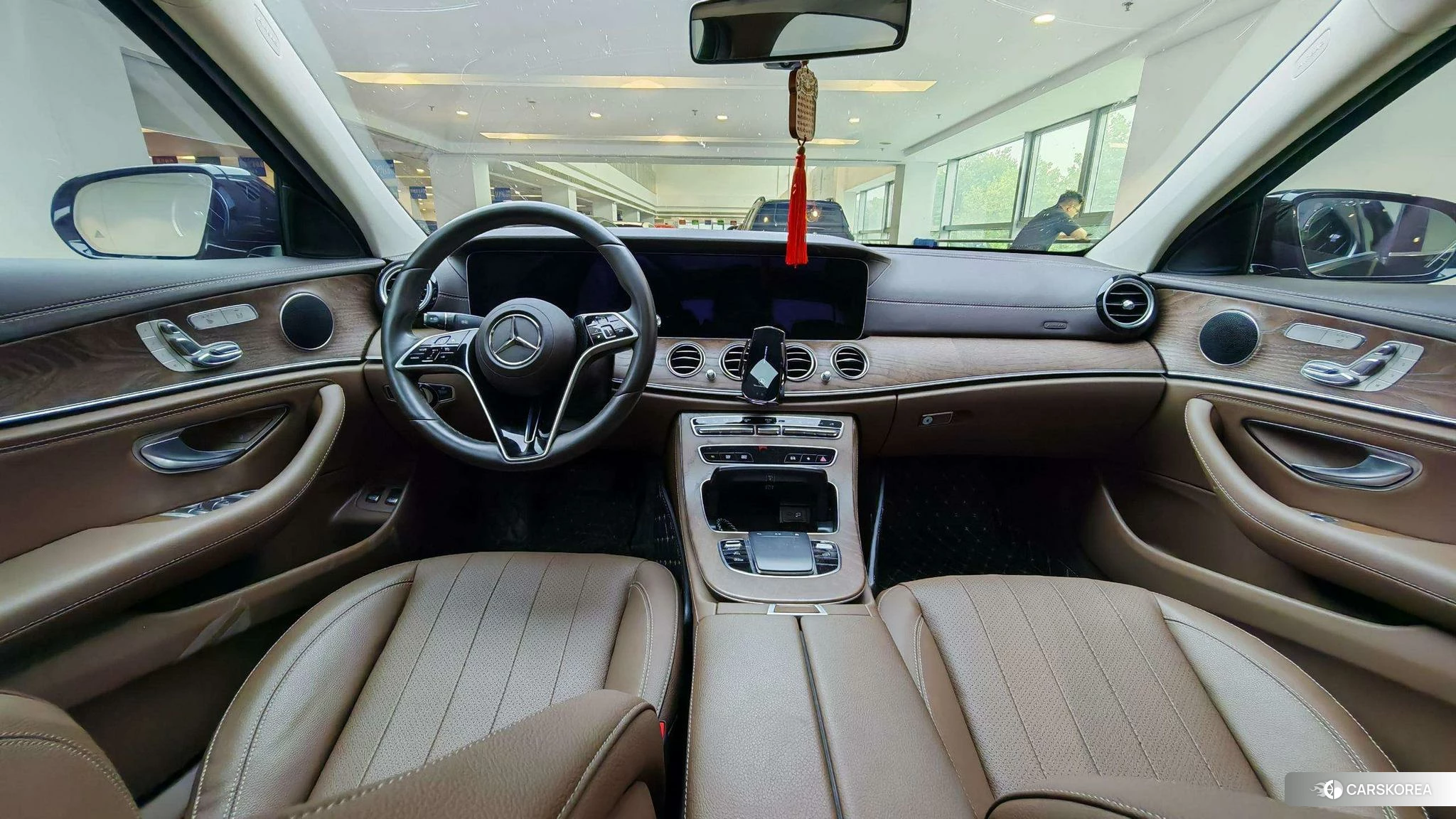 Mercedes-Benz E-class PHEV id 4473822 из Китая 12