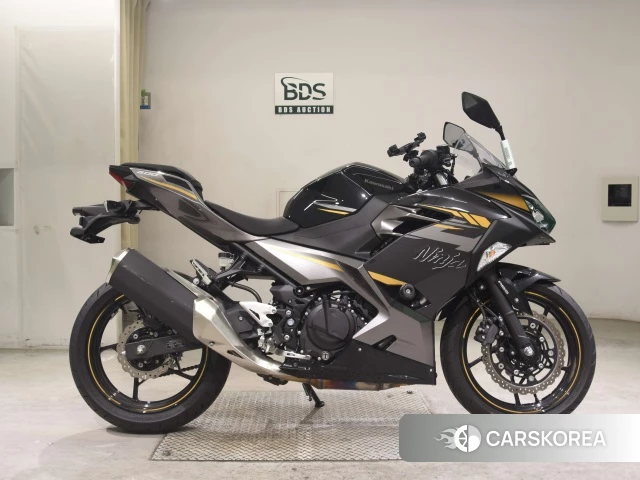 Проданный Kawasaki NINJA 400 2023 из Японии