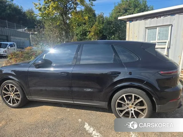 Porsche Cayenne (PO536) 2019 Черный из Кореи, фото 3