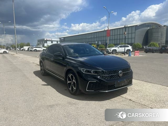Volkswagen Passat 2024 Черный из Китая, фото 3