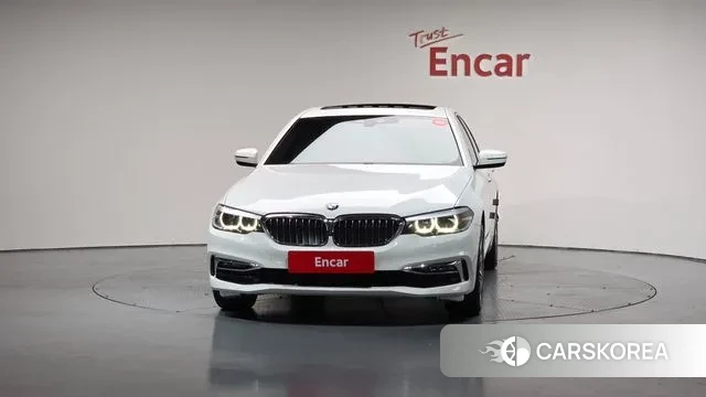 BMW 5 Series (G30) id 3374827 из Кореи 13