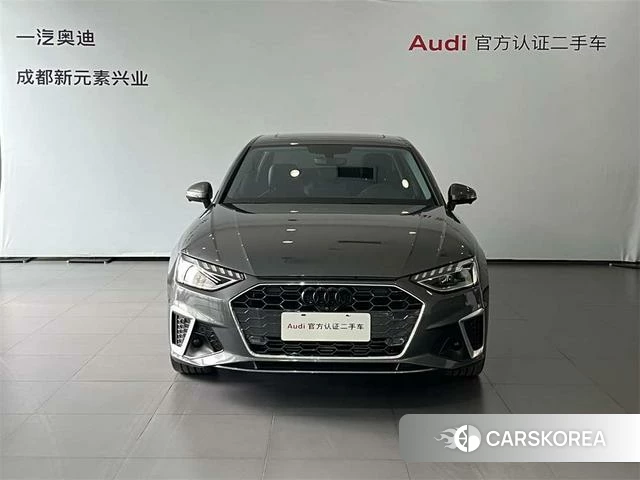 Audi A4L 2022 Темно-серый из Китая, фото 6