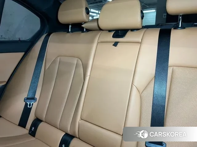 BMW 3 Series (G20) 2023 Черный из Кореи, фото 3