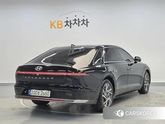 Hyundai Grandeur (GN7) id 4249174 из Кореи 11