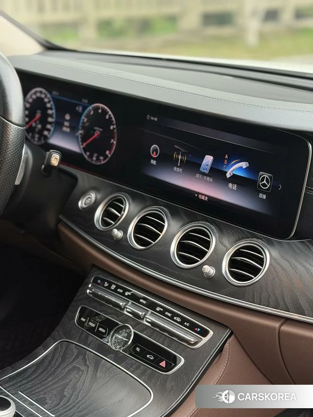 Mercedes-Benz E-class id 4241188 из Китая 9