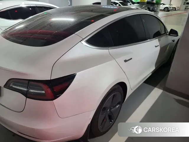 Tesla Model 3 2020 Белый из Кореи, фото 4