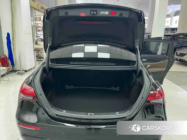 Mercedes-Benz E-class id 4341962 из Китая 16