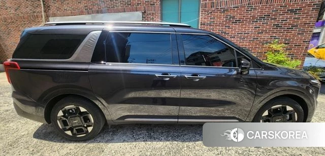 Kia The New Carnival 4th Generation 2025 Черный двухцветный из Кореи, фото 3