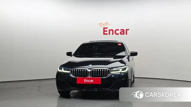 BMW 5 Series (G30) id 2931823 из Кореи 13