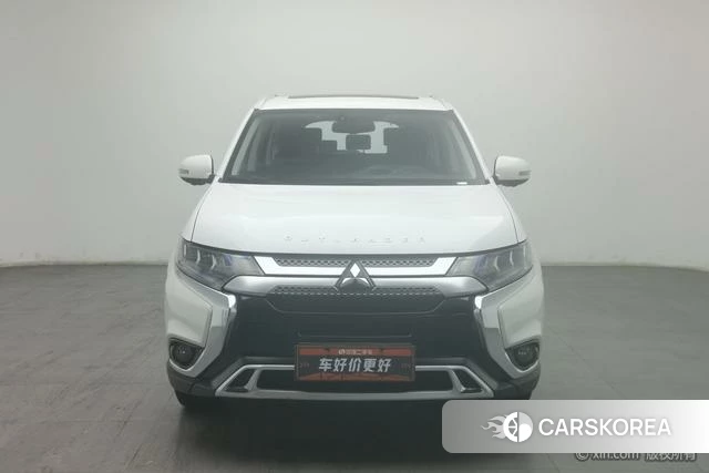 Mitsubishi  Outlander id 4210409 из Китая 17