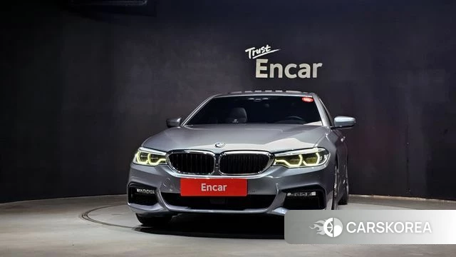 BMW 5 Series (G30) id 4765557 из Кореи 23
