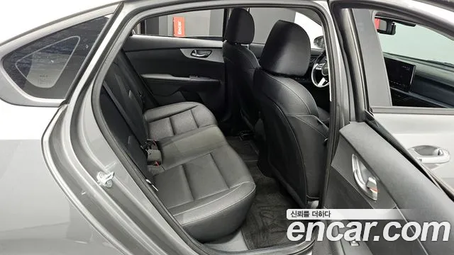 Kia The New K3 2nd generation id 2640281 из Кореи 13