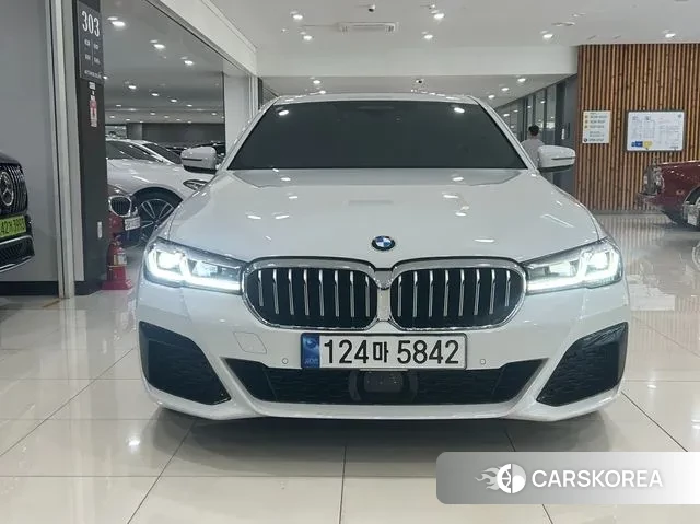 BMW 5 Series (G30) id 3027585 из Кореи 10