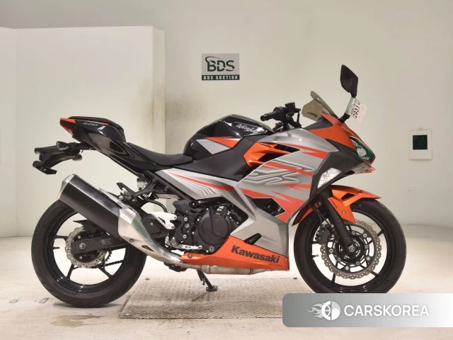Проданный Kawasaki NINJA 400 2022 из Японии