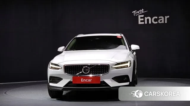 Volvo V60 Cross-Country 2nd Generation id 3063274 из Кореи 13