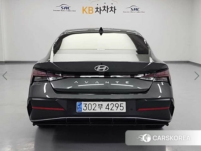 Hyundai The New Avante (CN7) 2023 Серый из Кореи, фото 3