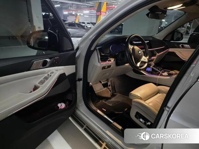 BMW X7 (G07) 2021 Белый из Кореи, фото 6