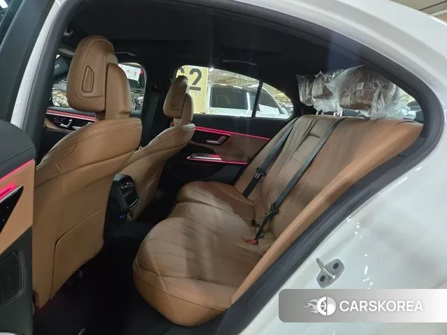 Mercedes-Benz E-Class W214 id 3731352 из Кореи 13