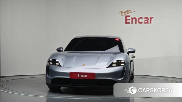 Porsche Taycan id 4423098 из Кореи 23