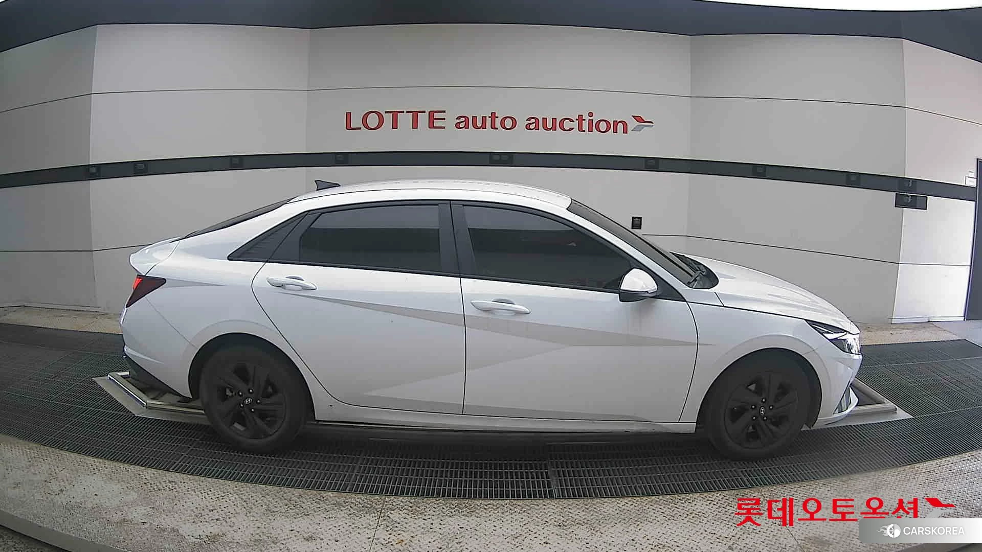 Hyundai Avante id 4289509 из Кореи 23
