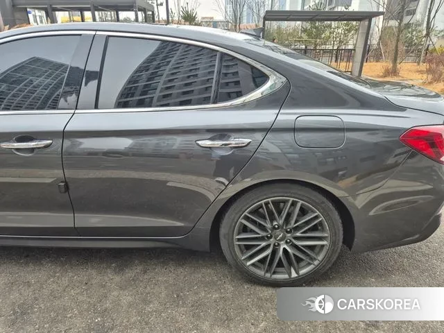 Genesis G70 id 3692925 из Кореи 11