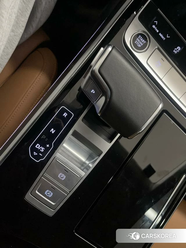Audi A8 id 4272554 из Китая 22