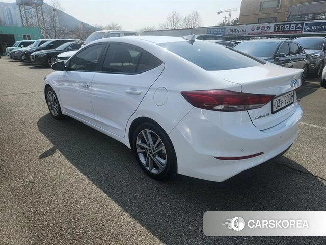 Hyundai Avante AD id 3823957 из Кореи 9