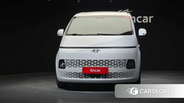 Hyundai Staria 2021 Белый из Кореи, фото 3