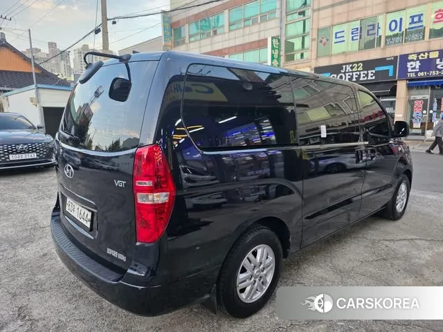 Hyundai The New Grand Starex id 3335539 из Кореи 13