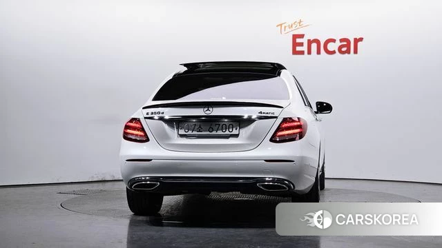 Mercedes-Benz E-Class W213 id 3925195 из Кореи 13