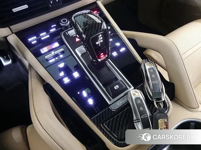 Porsche Cayenne (PO536) id 3060706 из Кореи 13