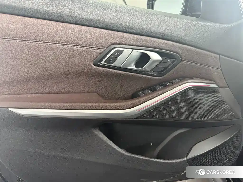 BMW i3 id 4547283 из Китая 20