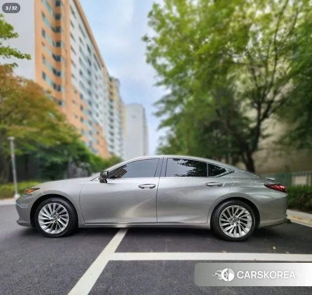 Lexus ES300h 7th generation id 3018571 из Кореи 11