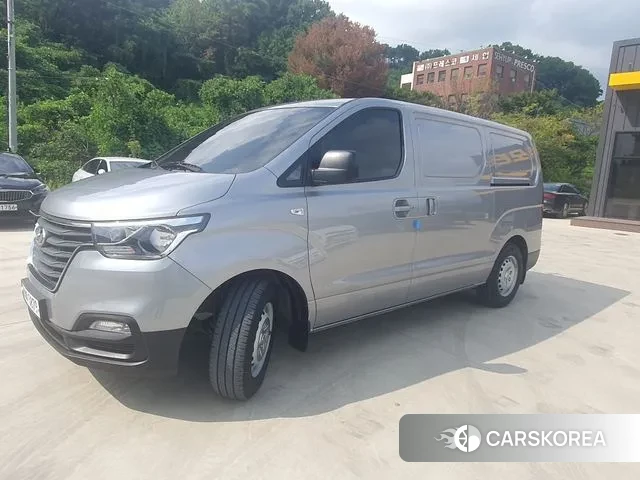 Hyundai The New Grand Starex id 3084907 из Кореи 11