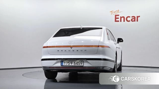 Hyundai Grandeur Hybrid (GN7) id 4590849 из Кореи 23