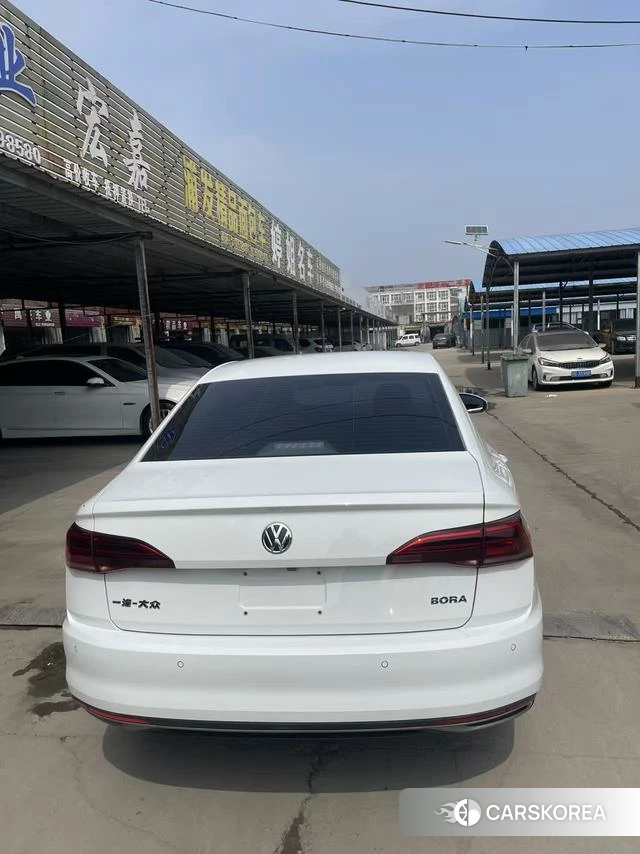 Volkswagen Bora 2021 Белый из Китая, фото 5