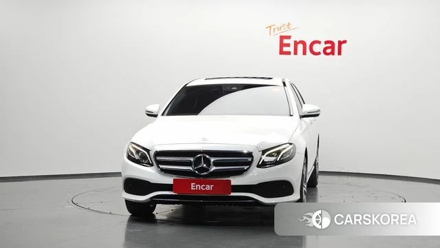 Mercedes-Benz E-Class W213 id 4269012 из Кореи 23